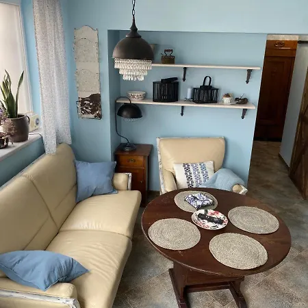 Sweet Country Apartment